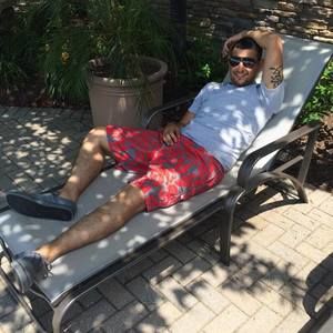 Meet your Posher, Thomas